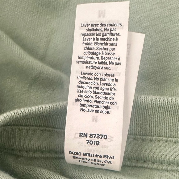 NWOT Cat Ice Cream Cone T-Shirt Size Medium - Picture 9 of 9